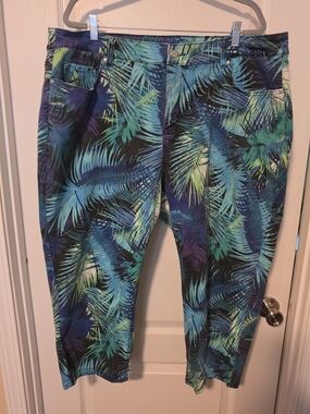 Catherines Tropical Palm Print Capri Jeans in Blue & Teal